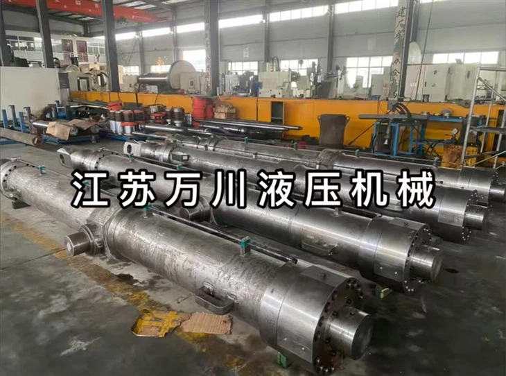 Long-Stroke Hydraulic Cylinder With Integrated Magnetostrictive Displacement Sensor